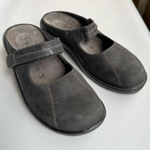 Mephisto Mobils Ergonomic Black Leather/Nubuck Fabienne Mary Jane Mules - 6.5/7